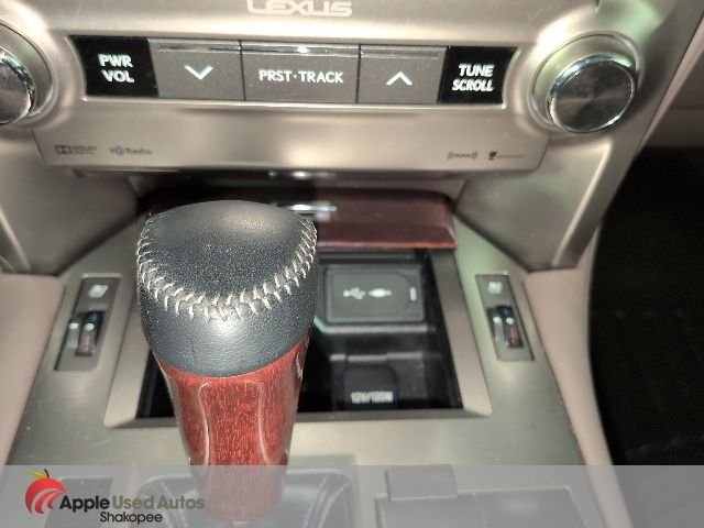 Used 2014 Red Lexus 460 image 21