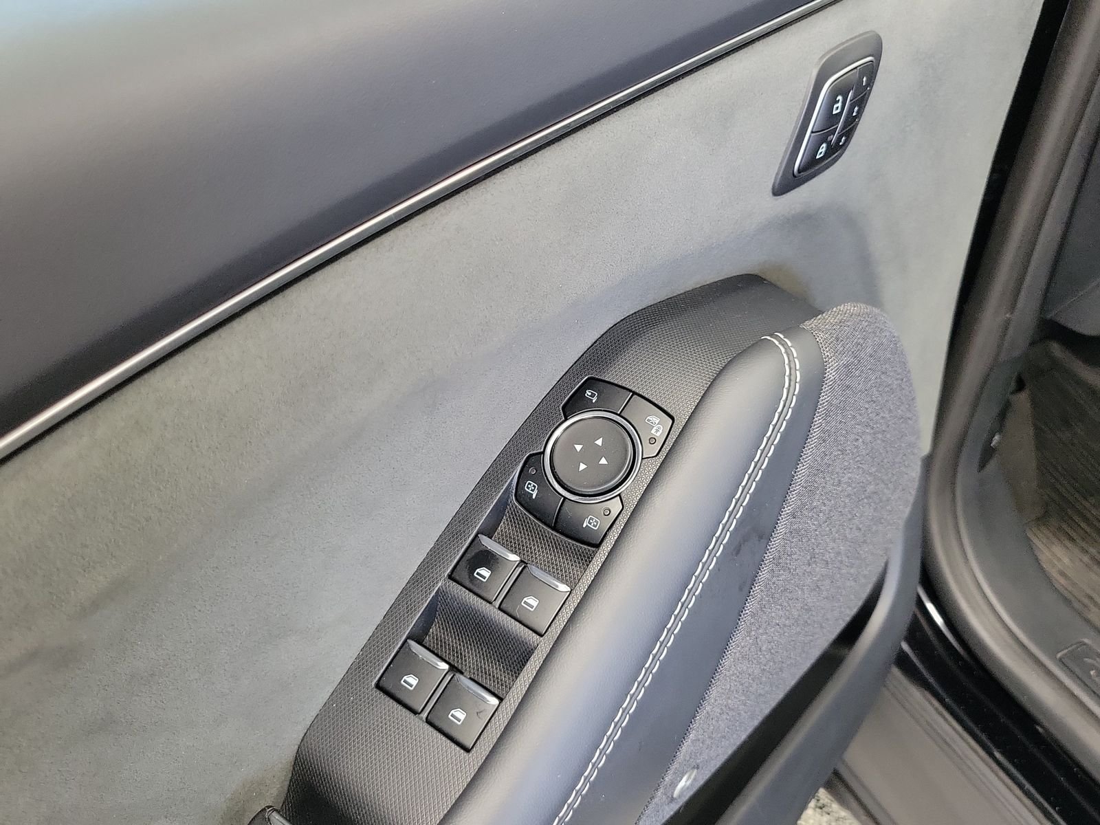 Used 2024 Black Ford GT image 7