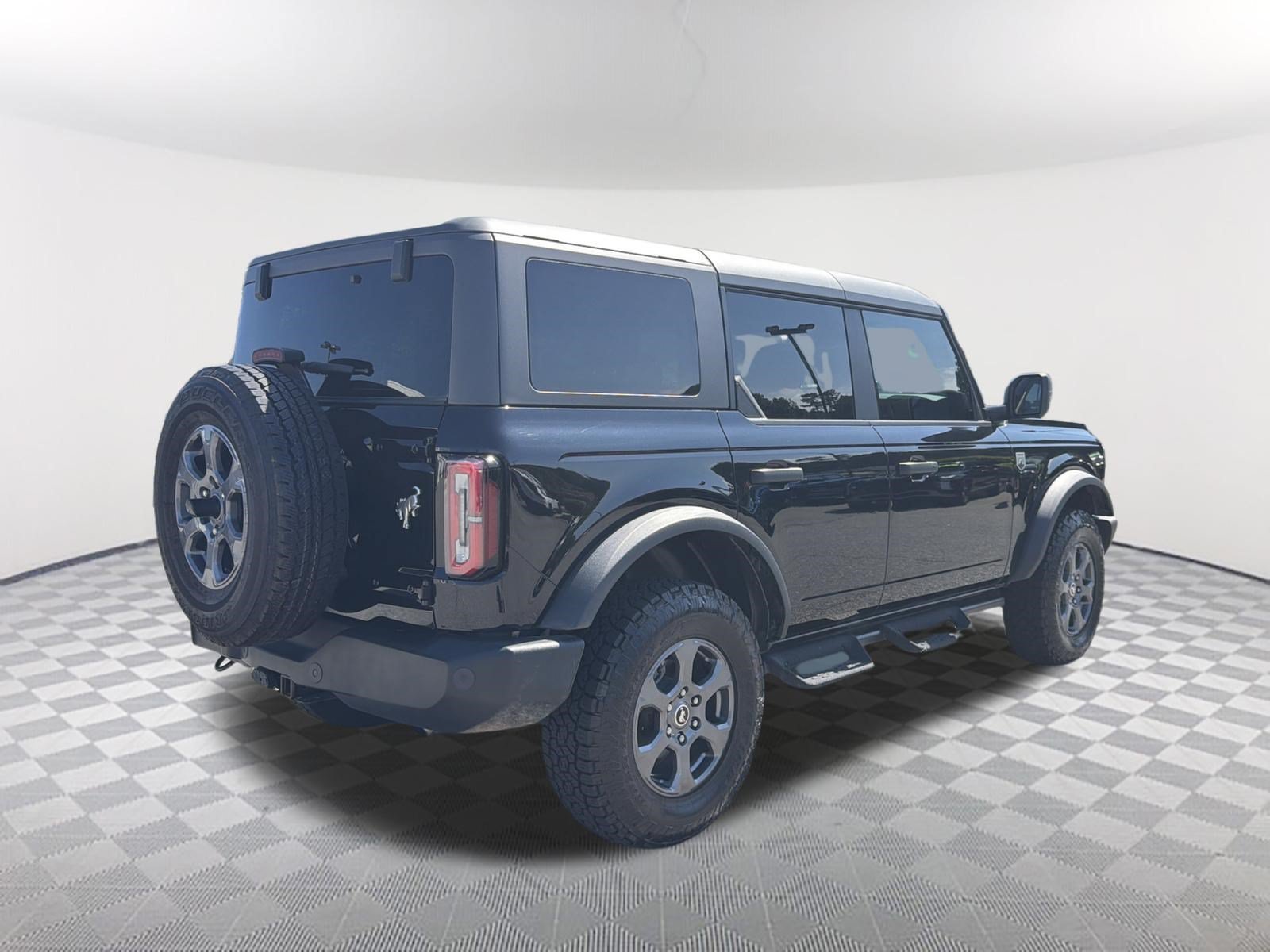 Used 2023 Shadow Black Ford Big Bend image 16