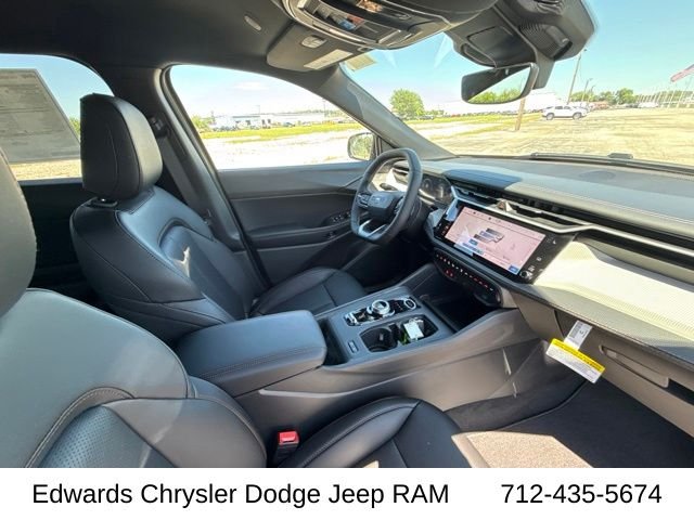 New 2026 41 Jeep Limited image 41