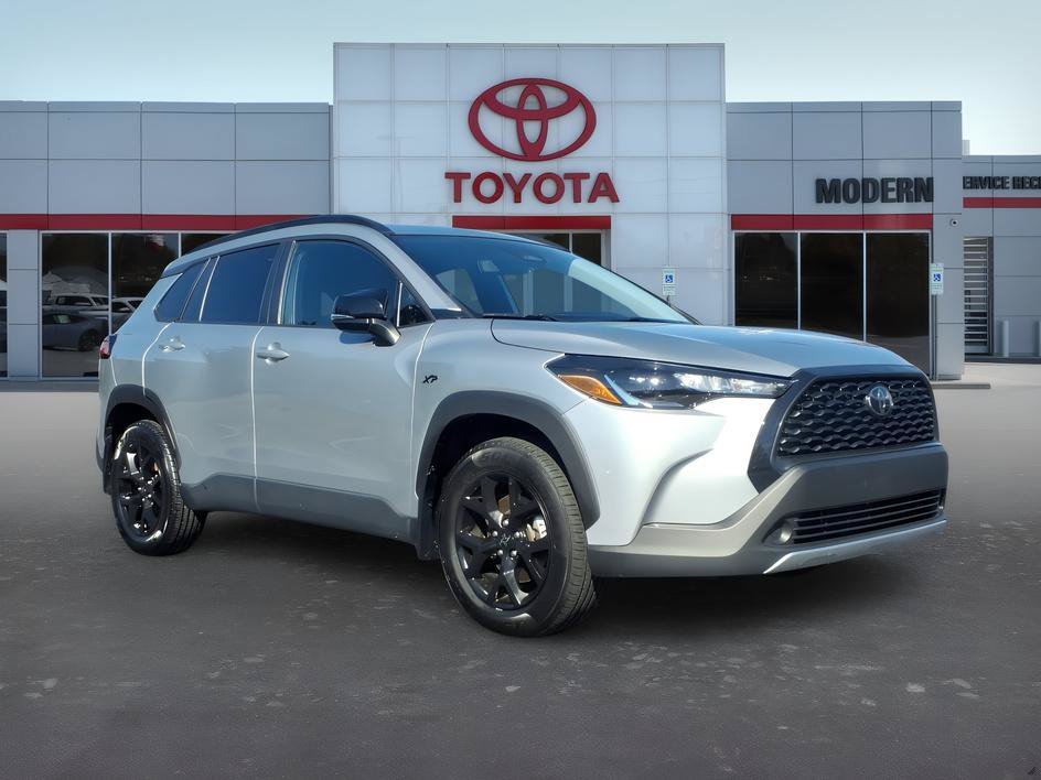 Certified Used 2025 Silver Toyota LE image 7