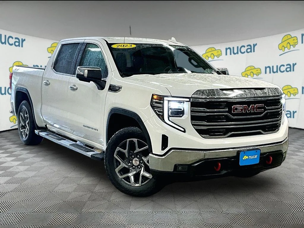 2023 GMC Sierra 4WD Crew Cab Short Box SLT's photo
