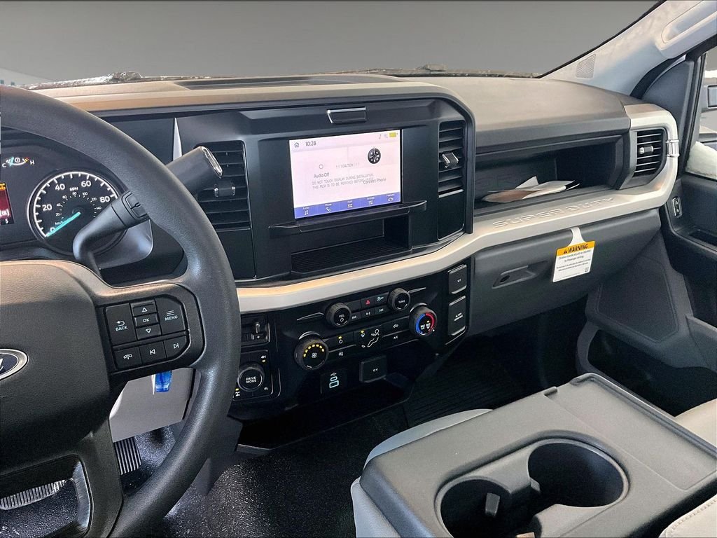 New 2026 Oxford White Ford XL image 13