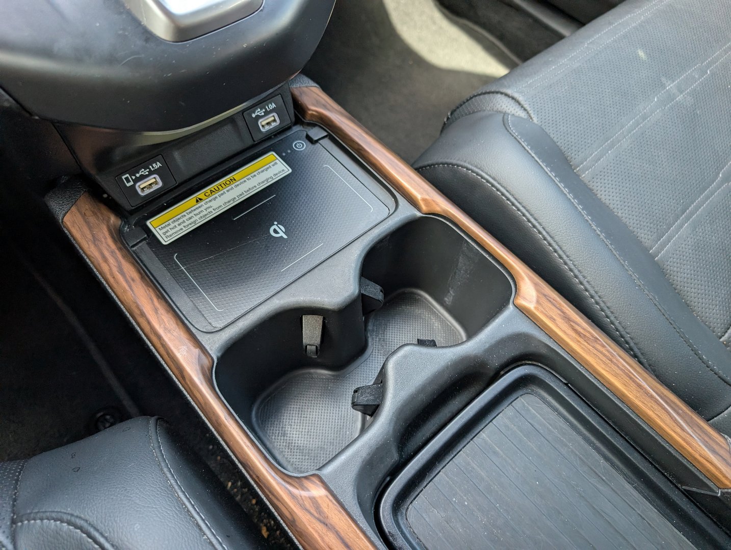 Used 2022 Obsidian Blue Pearl Honda Touring image 19