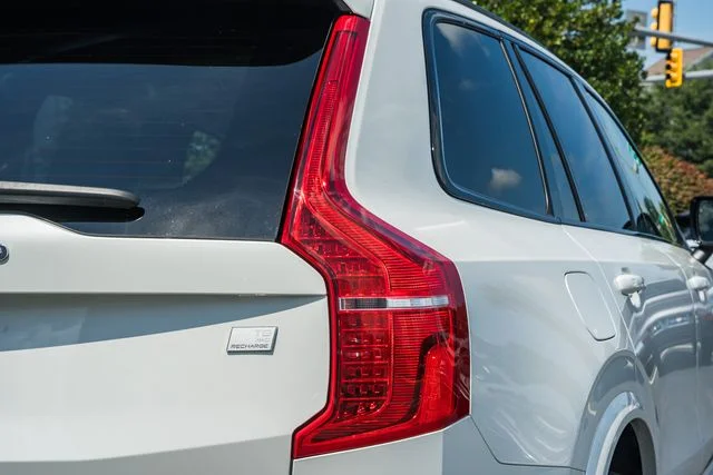 Certified Used 2023 Crystal White Volvo Ultimate image 7