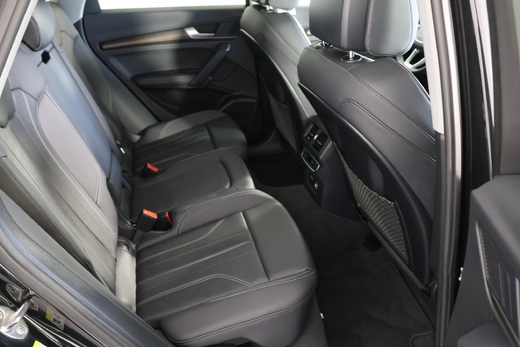Used 2024 Mythos Black Metallic Audi 45 S line Premium Plus image 23