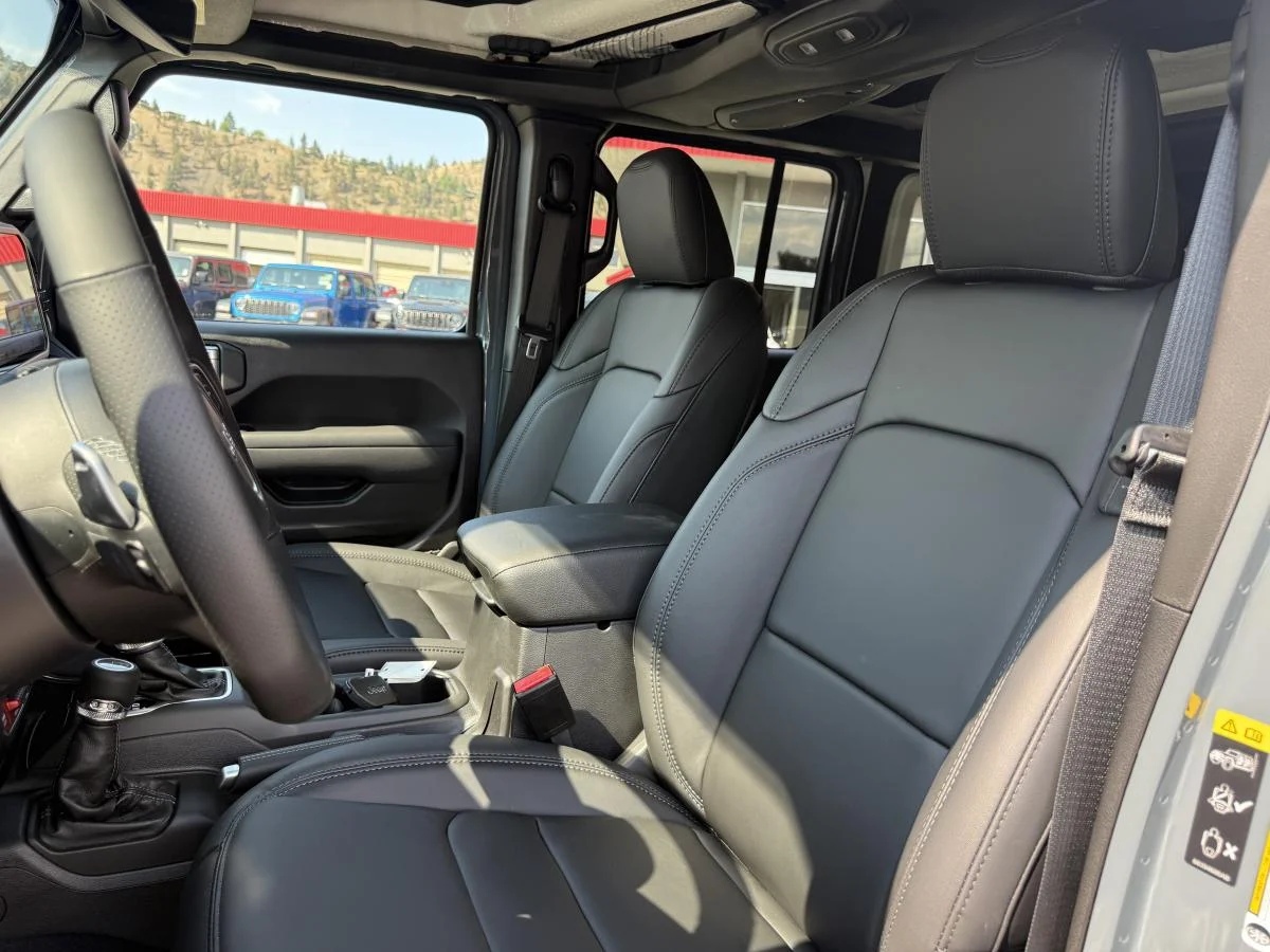 New 2026 Dark blue Jeep Willys 392 image 13