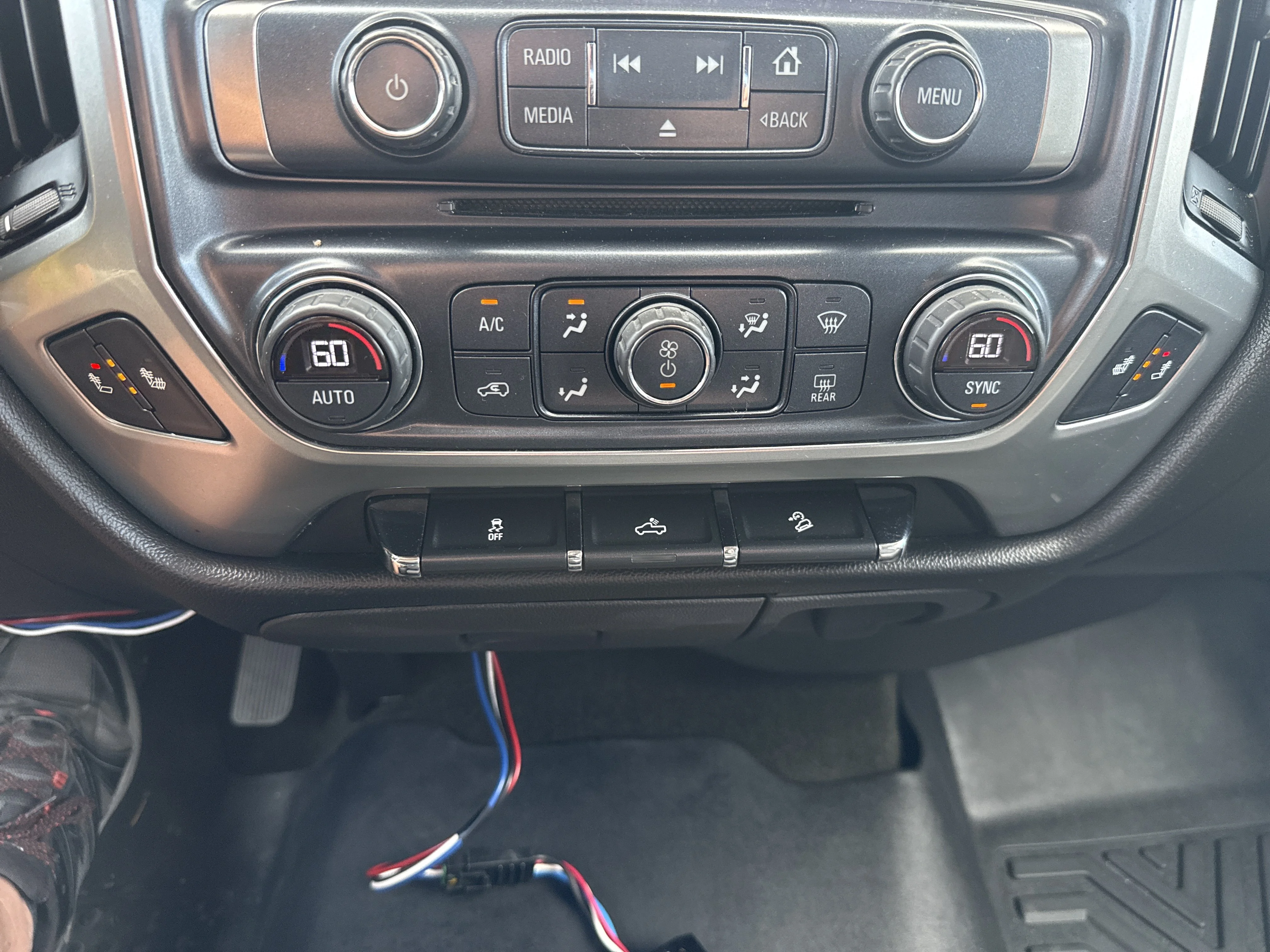 Used 2017 Black Chevrolet LT image 27