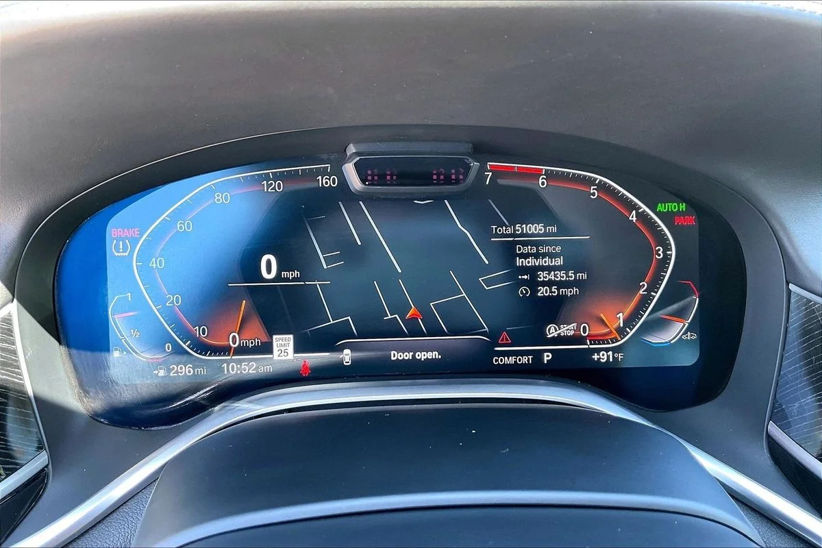 Used 2022  BMW i xDrive image 13