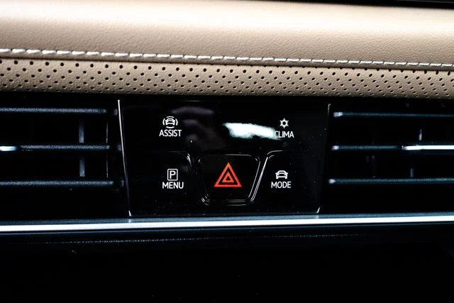 2026 Volkswagen Atlas Cross Sport SE w/Tech - Photo 28