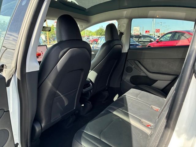 Used 2023  Tesla Long Range image 17