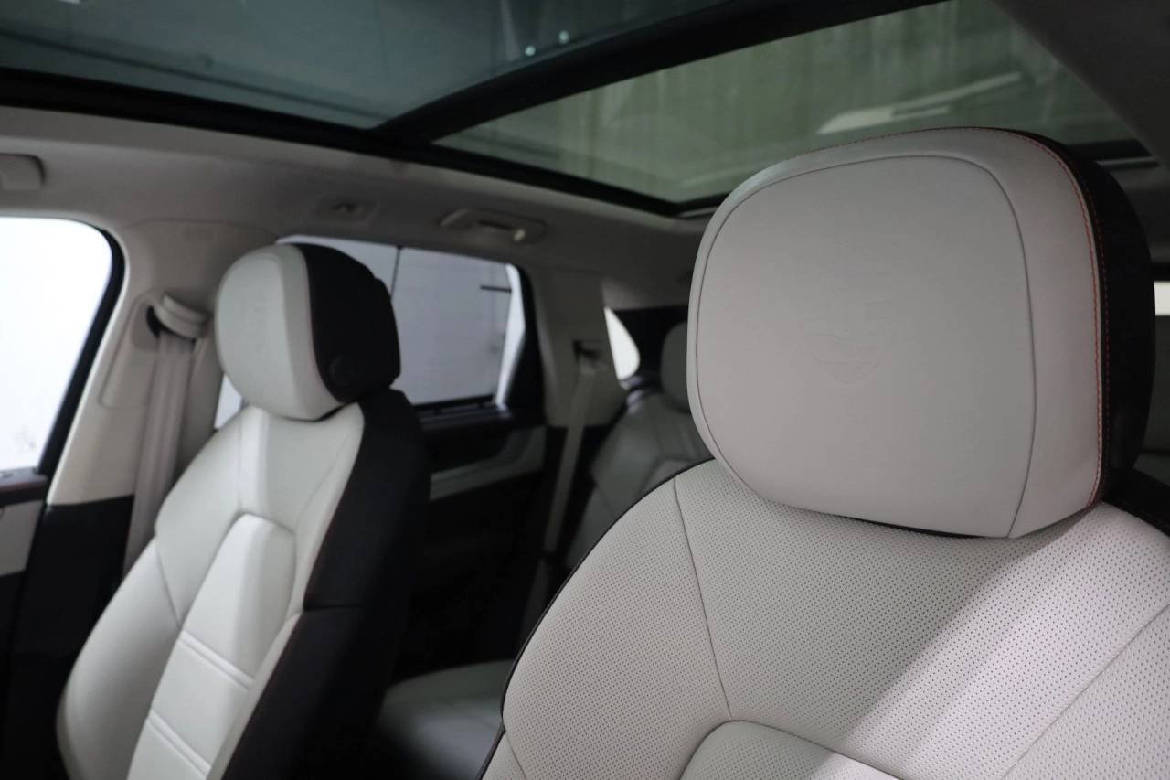 Used 2025 White Porsche GTS image 19