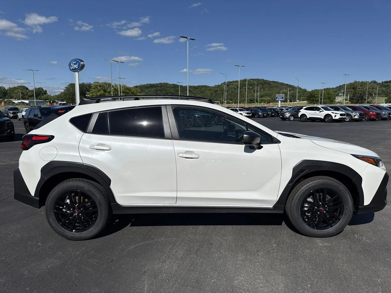 New 2026 Crystal White Pearl Subaru Premium image 9