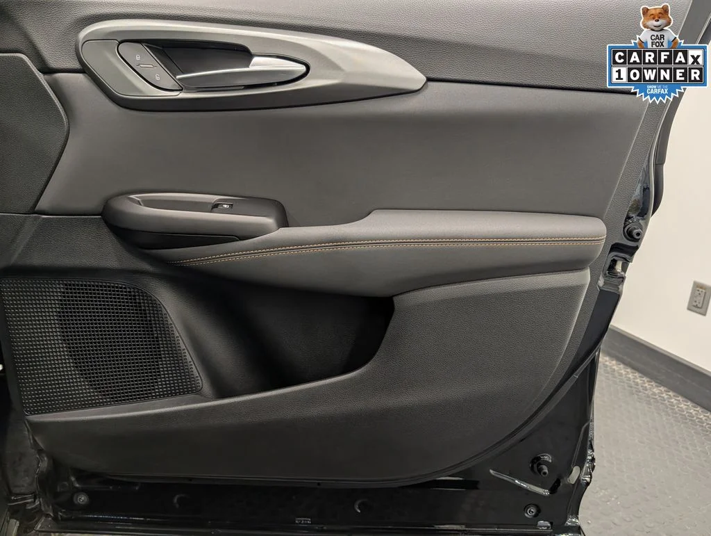 Used 2025 Black Alfa Romeo  image 28