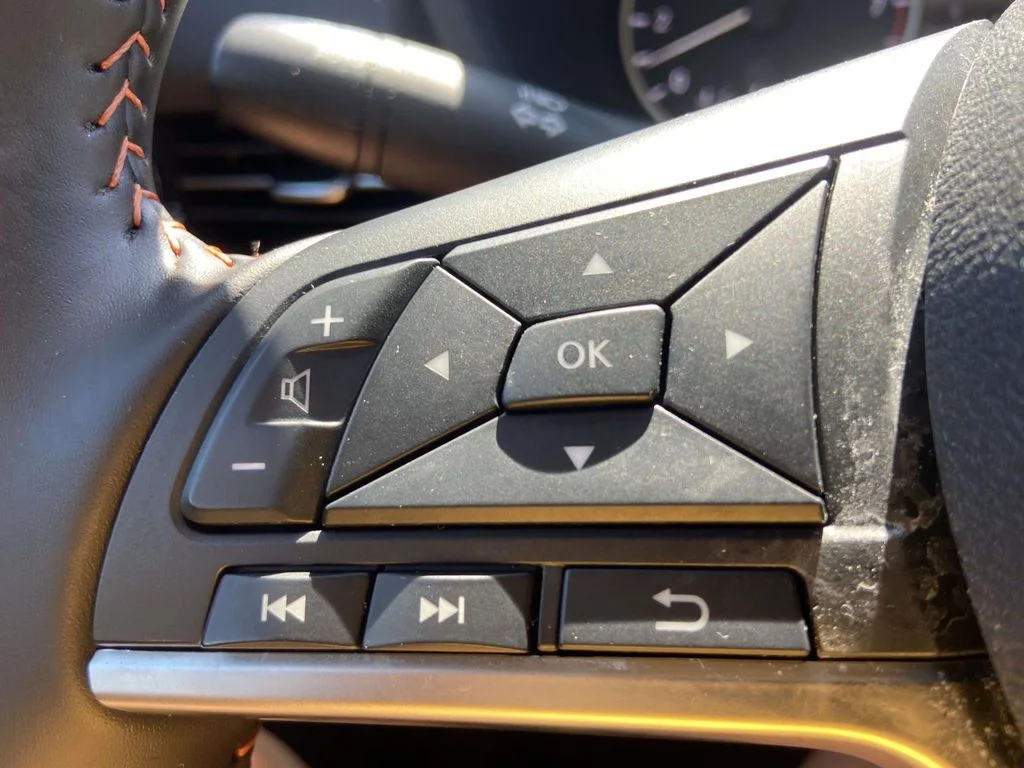 2025 Nissan Sentra SR - Photo 17