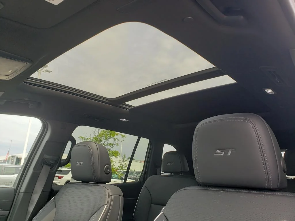 2026 Buick Enclave Sport Touring - Photo 17