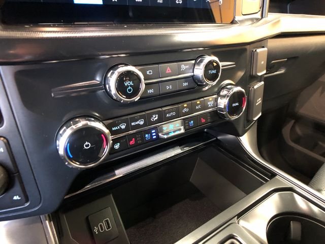 New 2026 Agate Black Metallic Ford Lariat® image 18