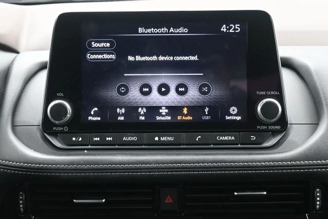 Used 2022 Silver Nissan SV image 20
