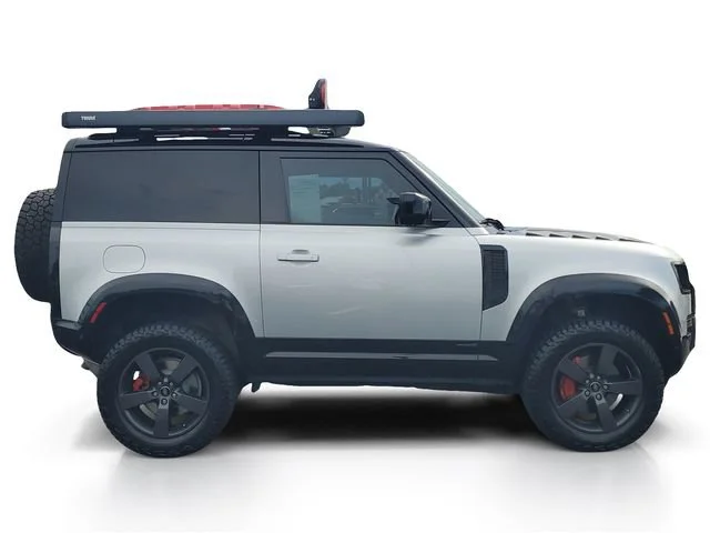 Used 2022 Gray Land Rover X image 8