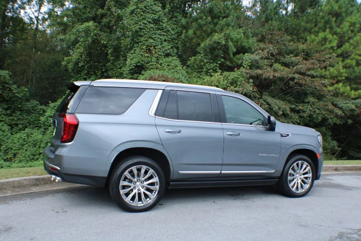 Certified Used 2022 SATIN STEEL METALLIC GMC Denali image 2
