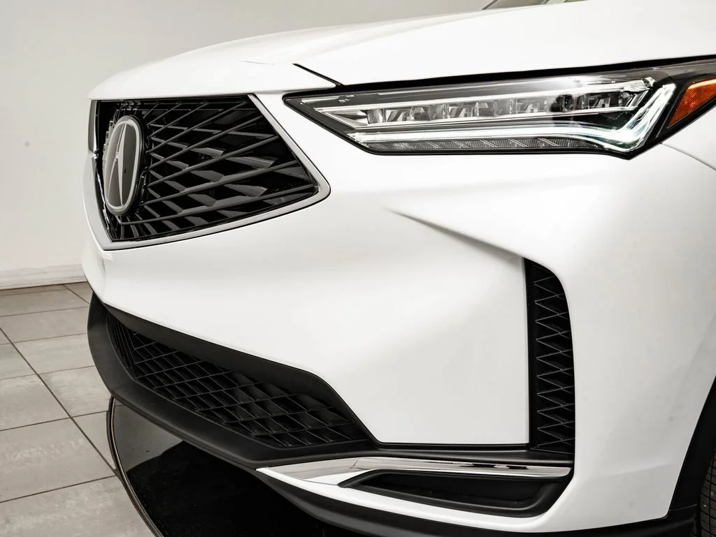 New 2026 Platinum White Pearl Acura SH-AWD image 3