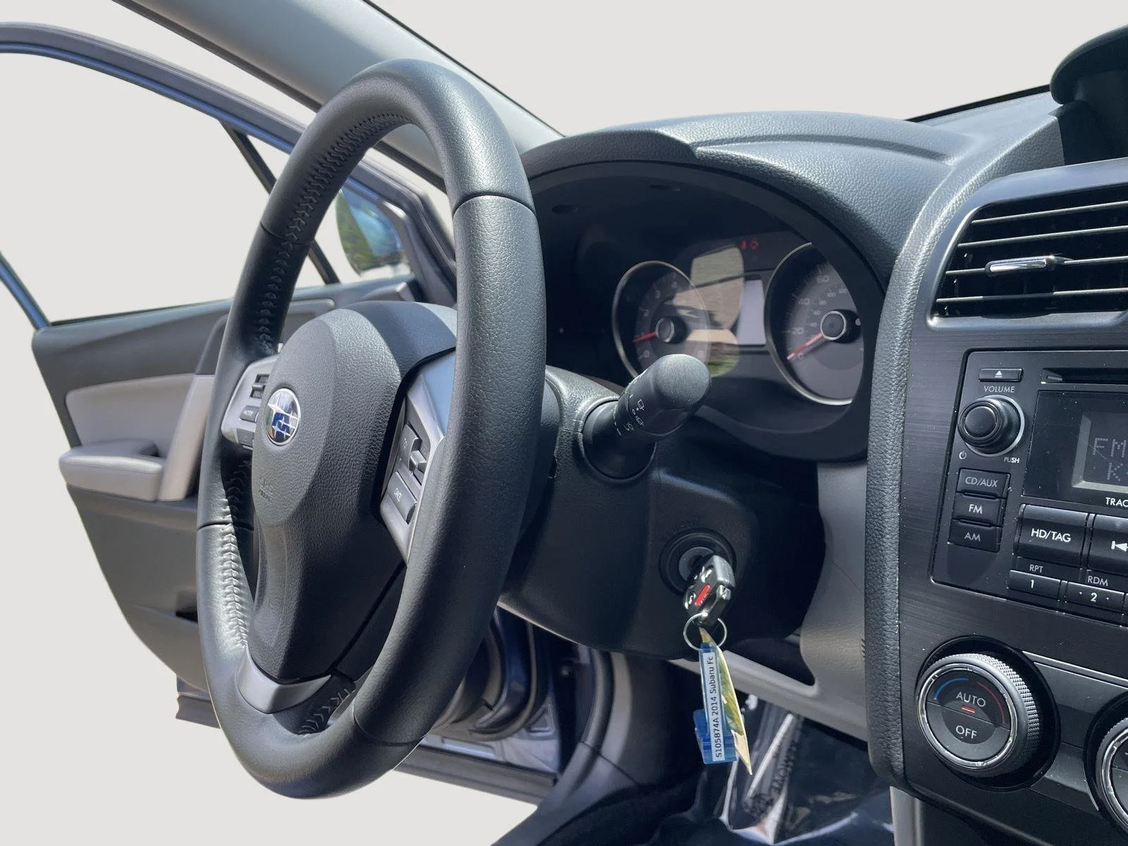 Used 2014 Marine Blue Pearl Subaru 2.5i Limited image 28