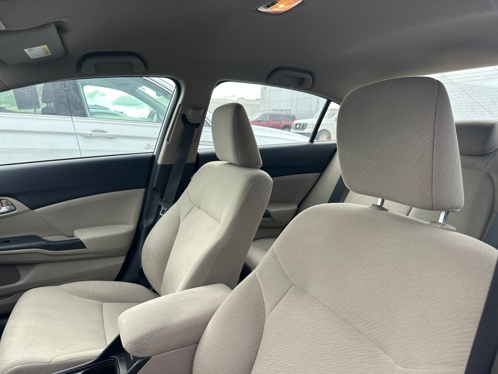 Used 2013 White Honda LX image 5