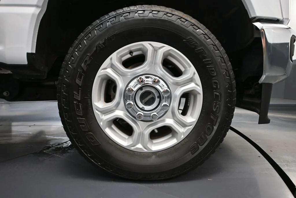 Certified Used 2025 White Ford XLT image 16