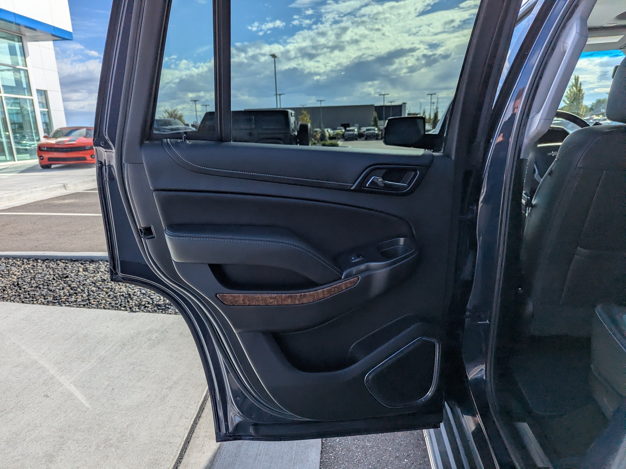 2017 Chevrolet Tahoe Premier - Photo 30