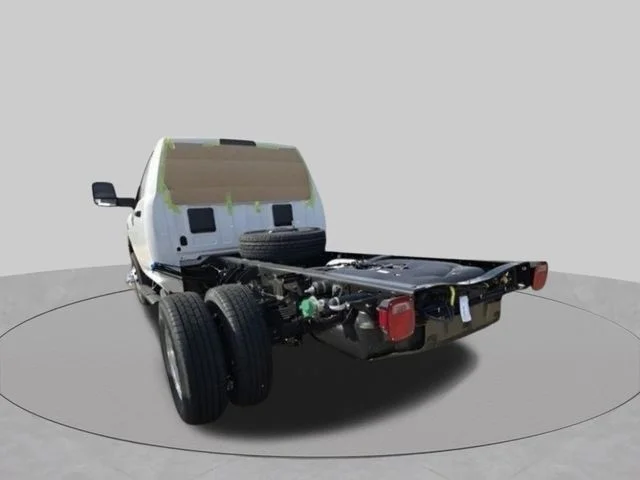 2026 RAM 3500 Chassis Tradesman - Photo 7