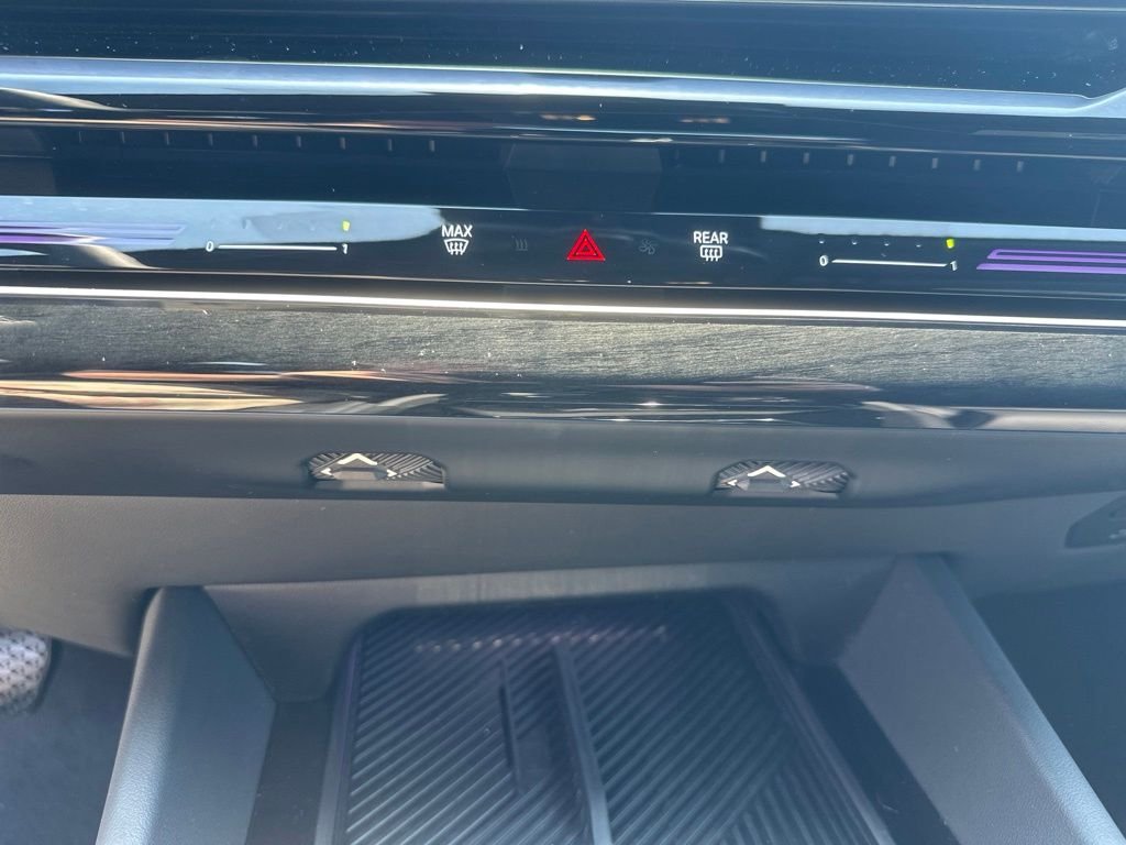 2026 BMW 5 Series 530i - Photo 15