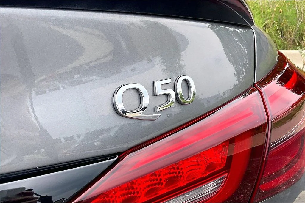Used 2024 Graphite Shadow INFINITI SENSORY image 8