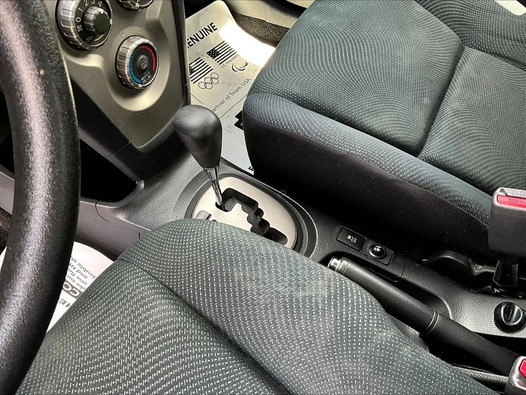 Used 2010 Silver Toyota Base image 15