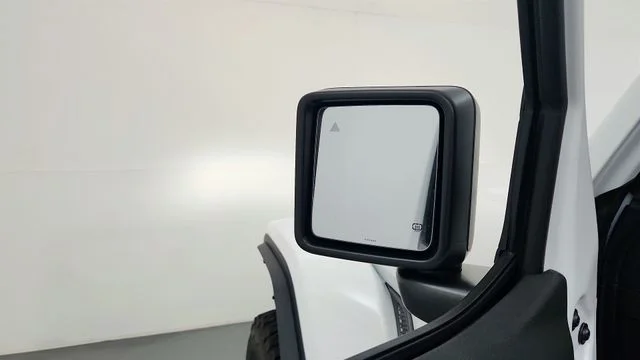 New 2026 Bright White Clearcoat Jeep Rubicon X image 19