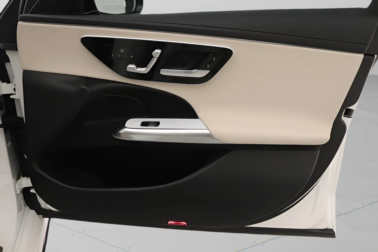 2024 Mercedes-Benz E-Class E350 - Photo 21