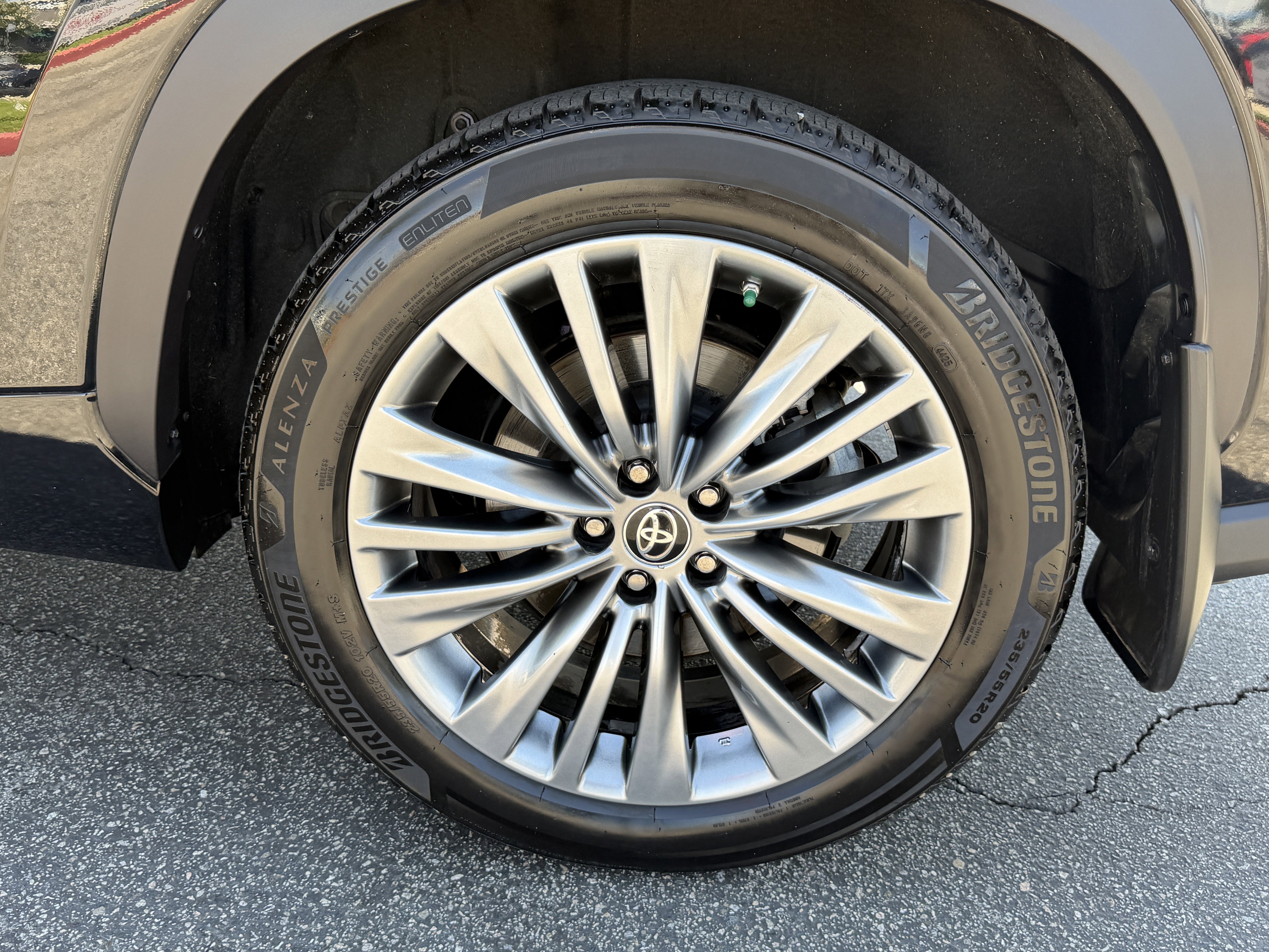 Used 2021 Midnight Black Metallic Toyota Hybrid Platinum image 11