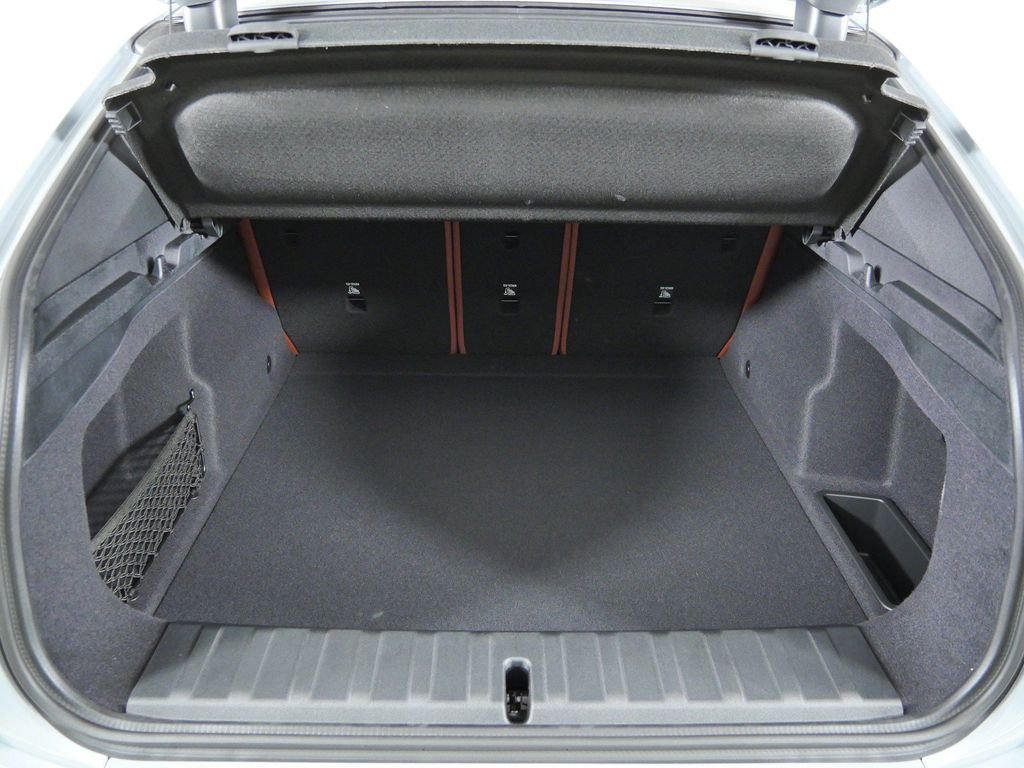 New 2026 Brooklyn Grey Metallic BMW xDrive28i image 27