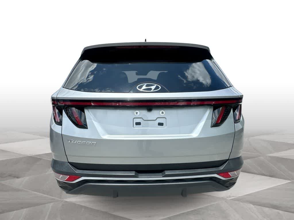 Used 2023 Shimmering Silver Hyundai SEL image 7