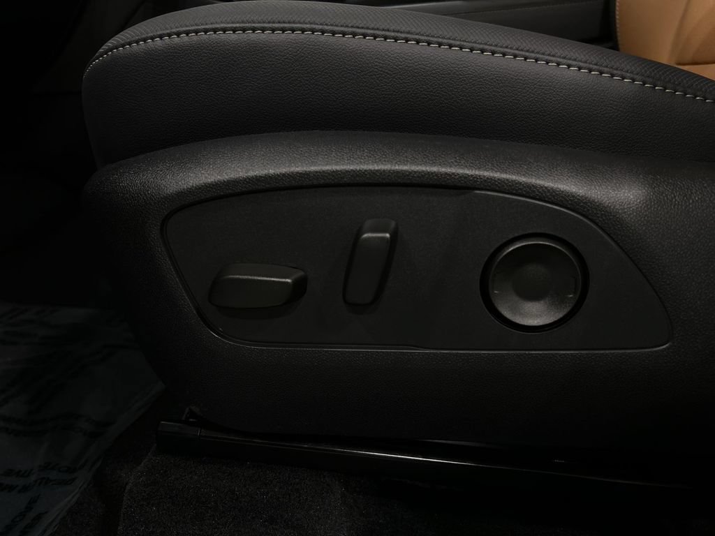 New 2027 Mosaic Black Metallic Chevrolet Z71 image 14