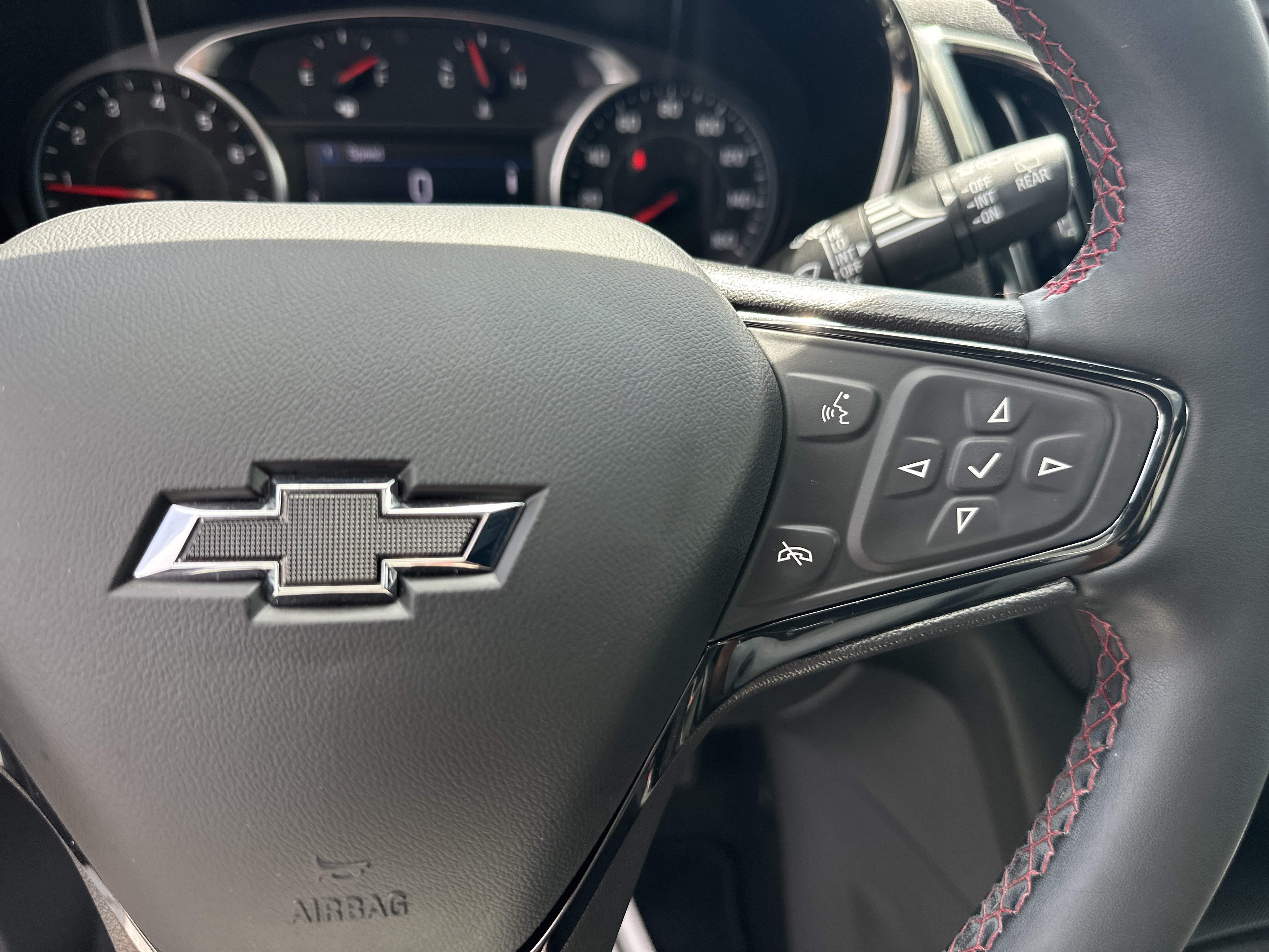 Used 2024 Summit White Chevrolet RS image 26