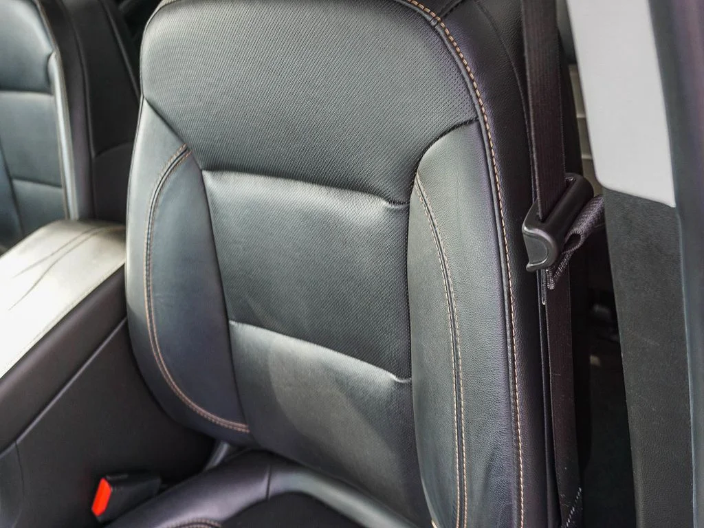 Used 2020 White Chevrolet Premier image 20