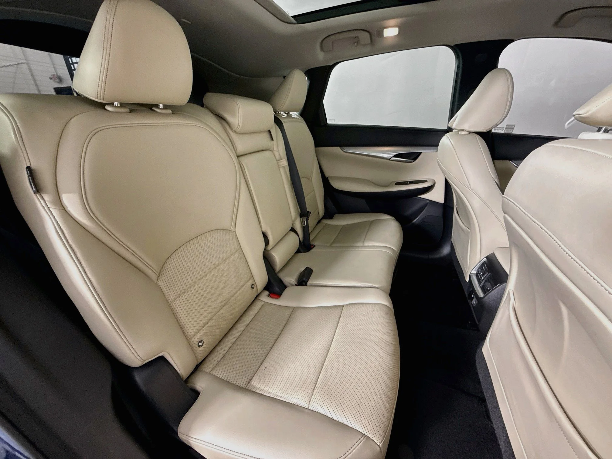 2021 INFINITI QX50 Essential - Photo 26