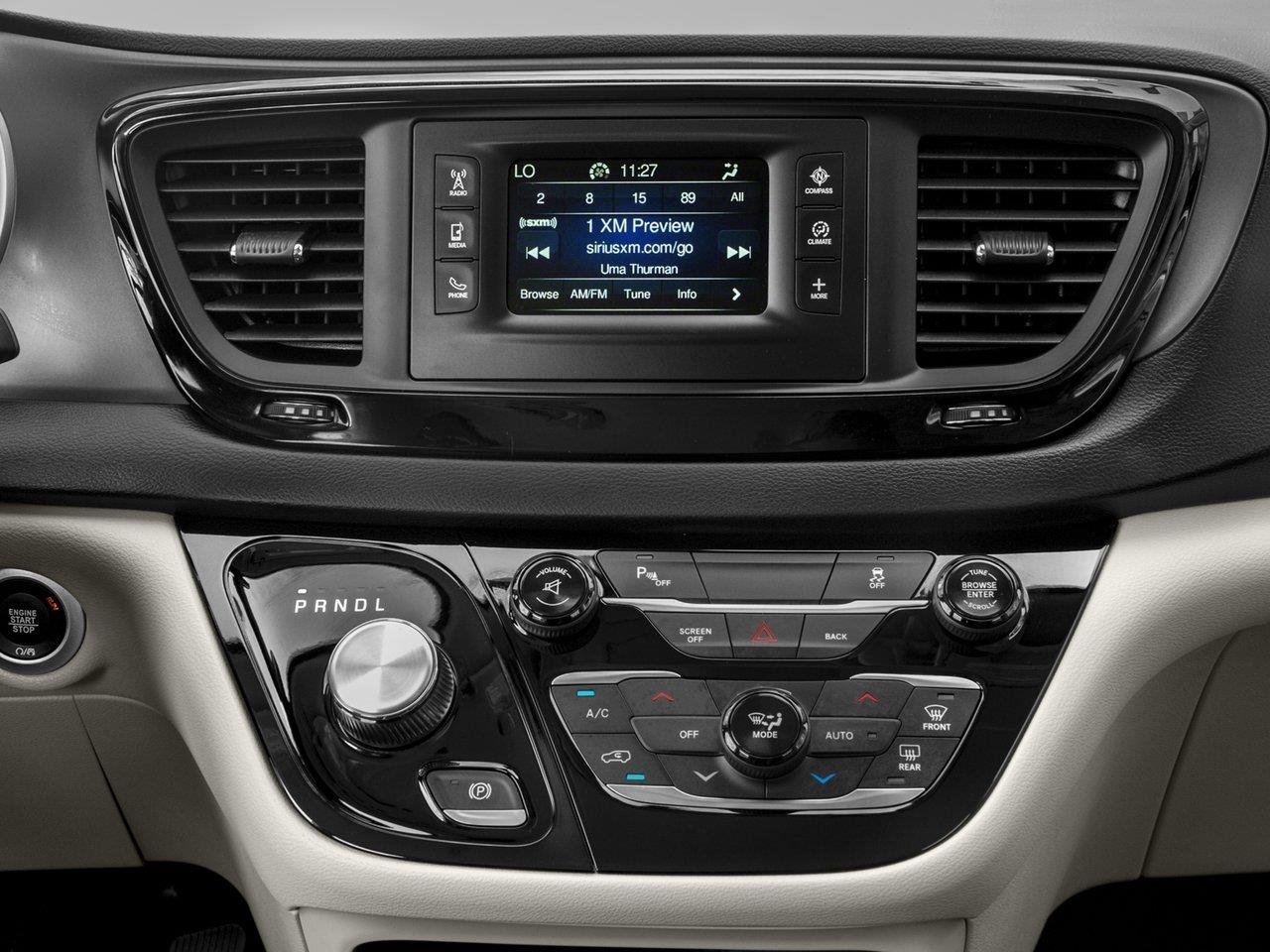 Used 2017 Tusk White Chrysler Touring-L image 5