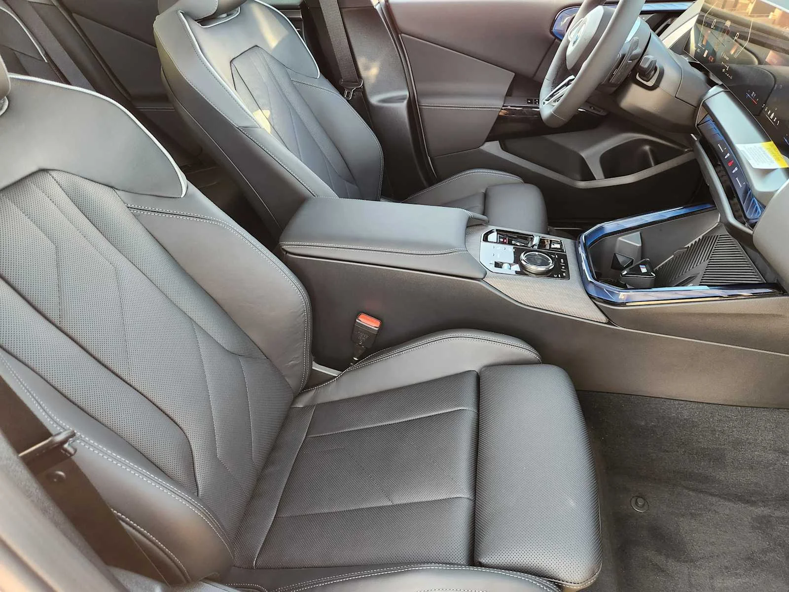 New 2026 Brooklyn Grey Metallic BMW 30 xDrive image 5