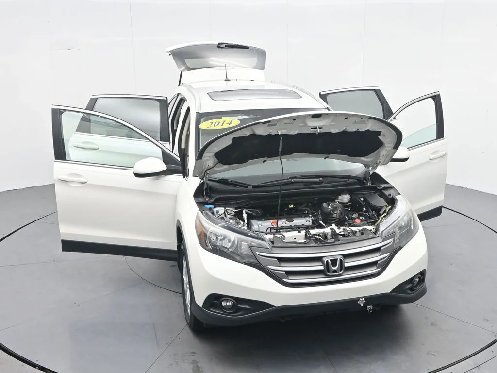 Used 2014 White Honda EX-L image 40