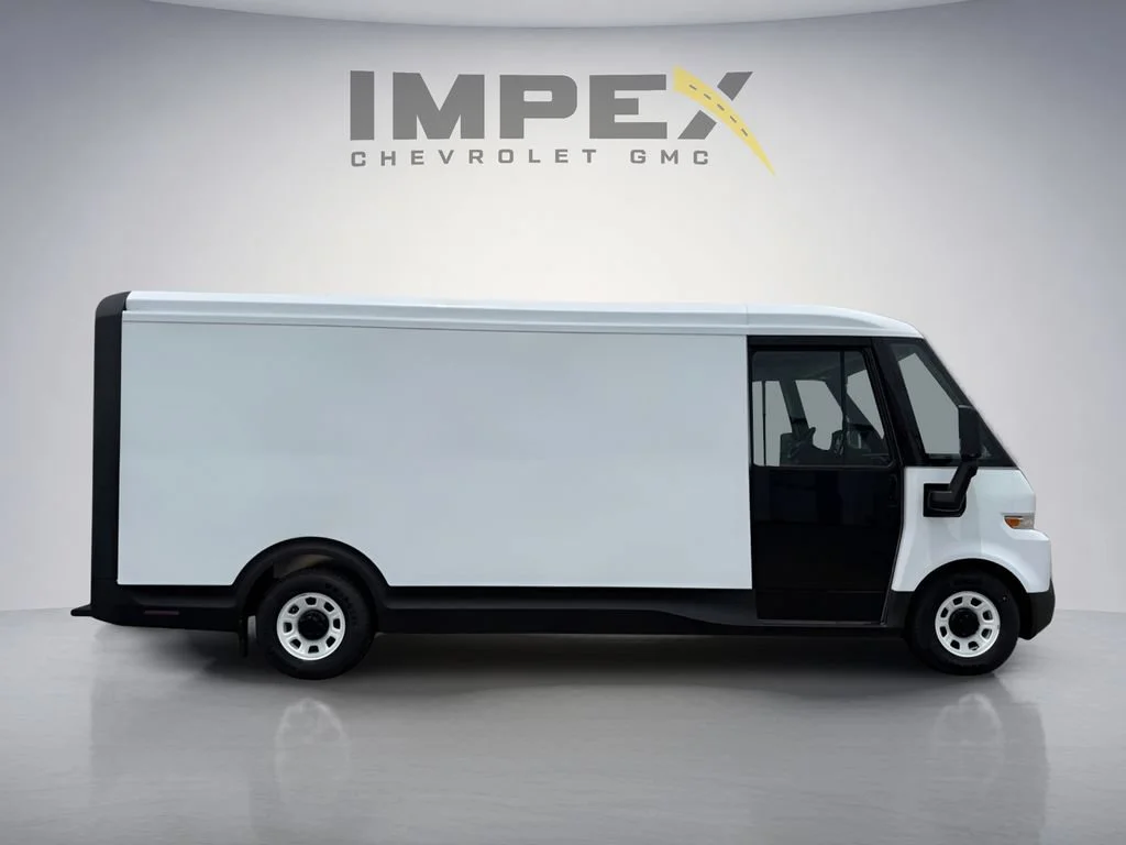 Used 2024 Oyster White BrightDrop EJY image 11