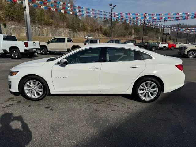 Used 2025 Summit White Chevrolet 1LT image 5