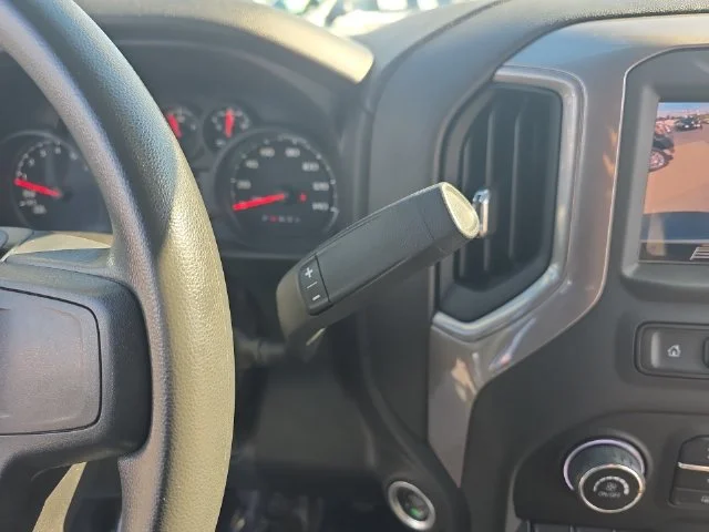 Used 2022 White Chevrolet WT image 25