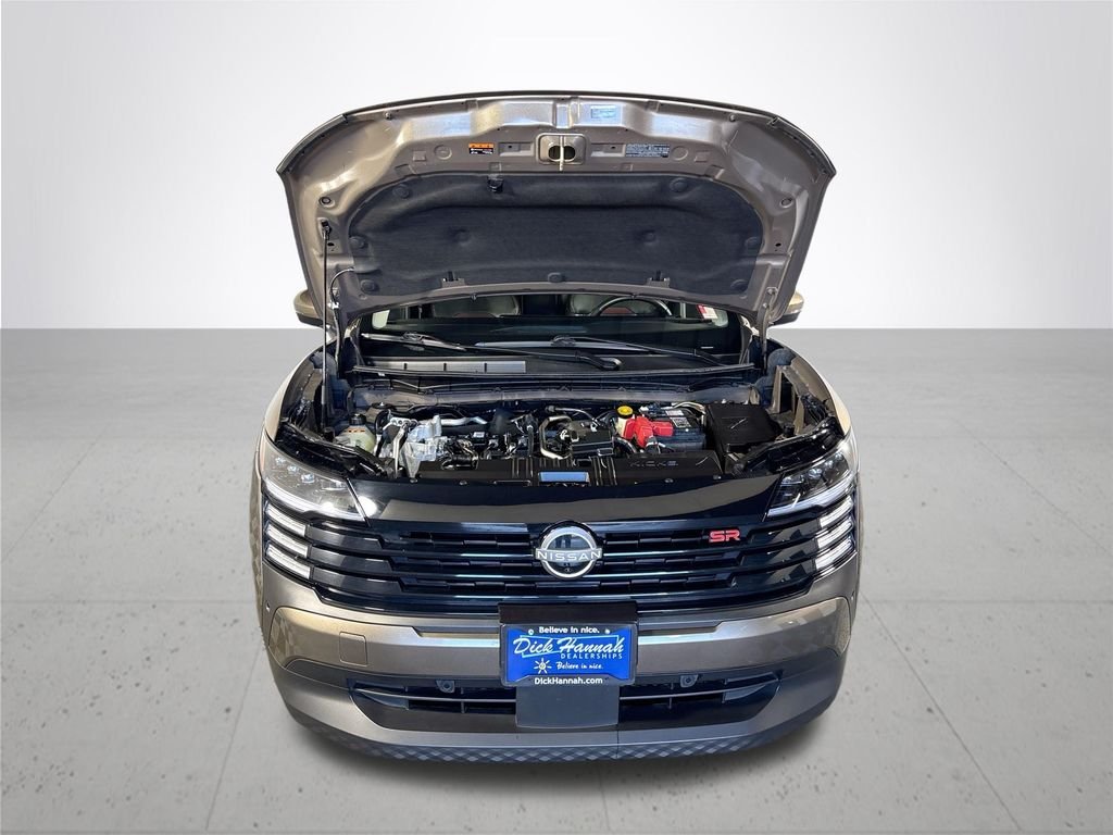 Used 2025 Bronze Metallic Nissan SR image 21