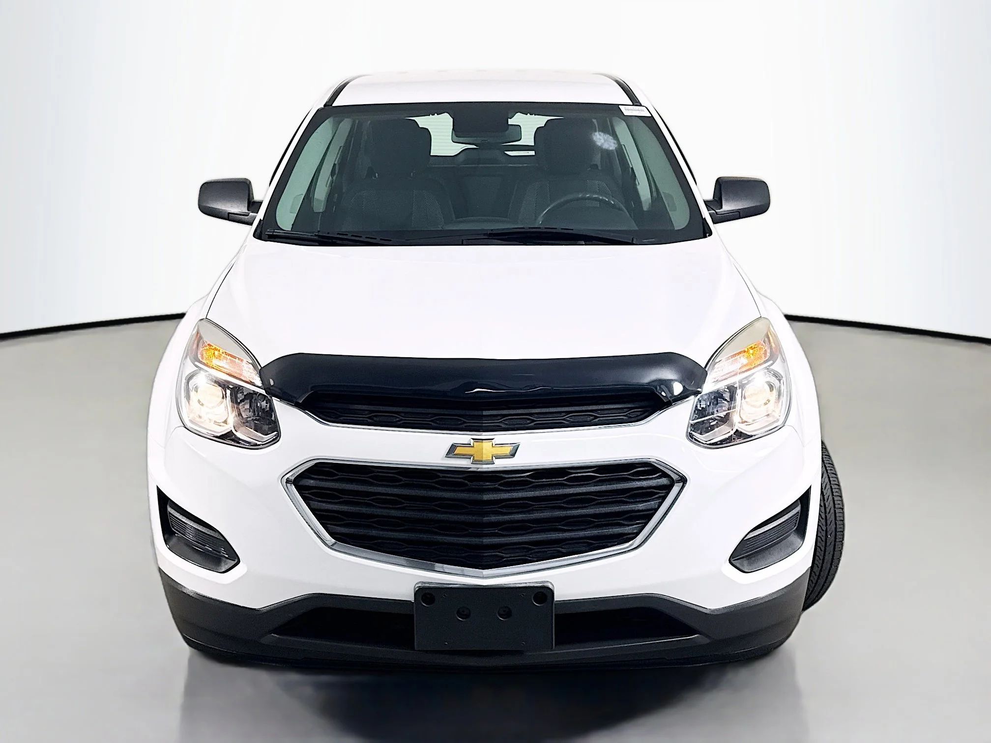 Used 2017 Summit White Chevrolet LS image 2